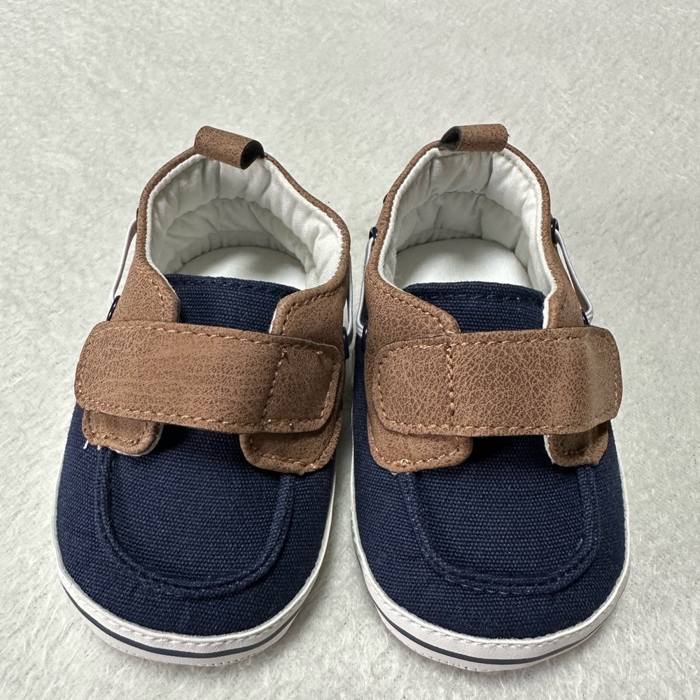 NWOT - Carter’s Baby Boy Dress/Boating Crib Shoes - Sz. 3-6mo.